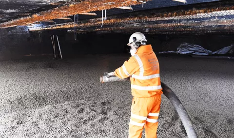 PNEUMATIC DELIVERY FOR INFILL UNDER A RAIL STATION IN GLASGOW