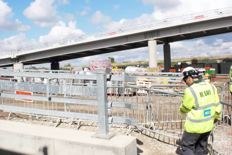 Over 3,750m³ of Leca® LWA was used in the construction of a ramp embankment that will carry the access road for waste vehicles entering and leaving the new Riverside Resource Recovery Facility, the largest energy from waste facility to be built in the UK.