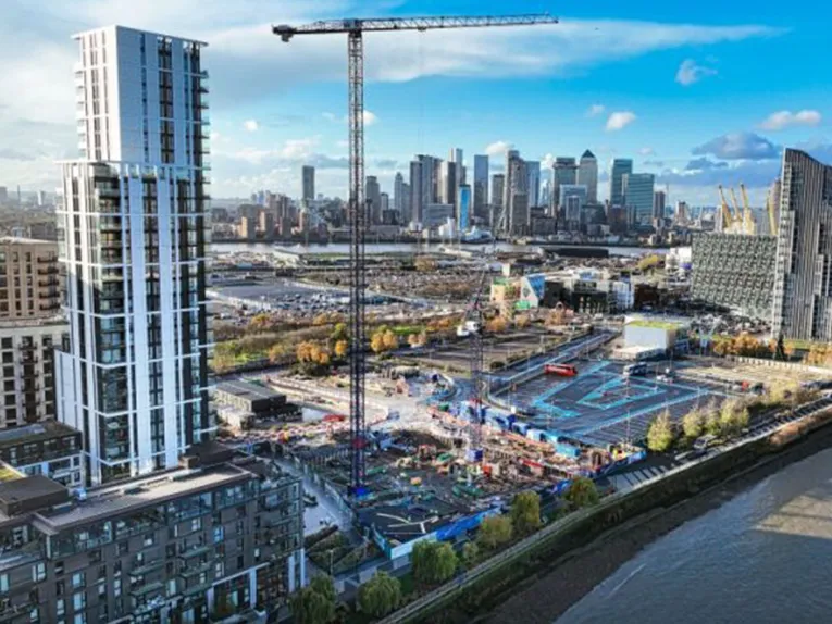 REGENERATION AT GREENWICH PENINSULA