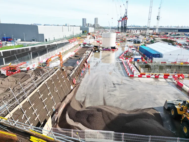 OLD OAK COMMON STATION (HS2)