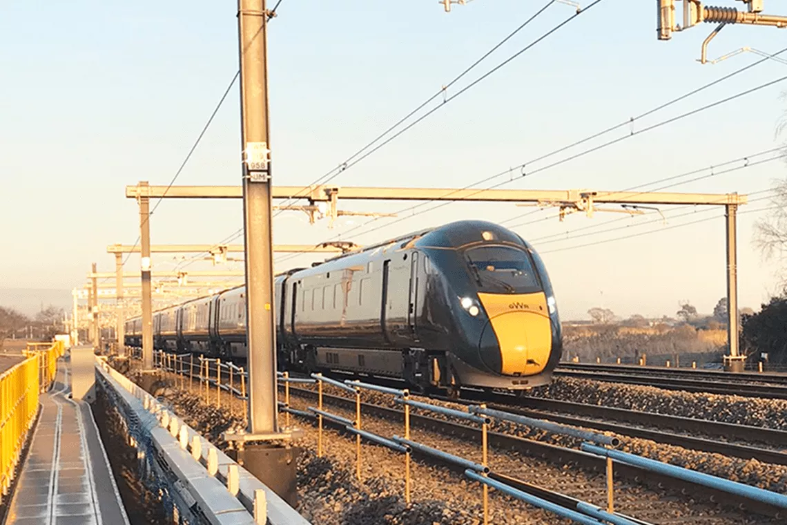 600m3 of LECA lightweight fill was specified for a new railway platform