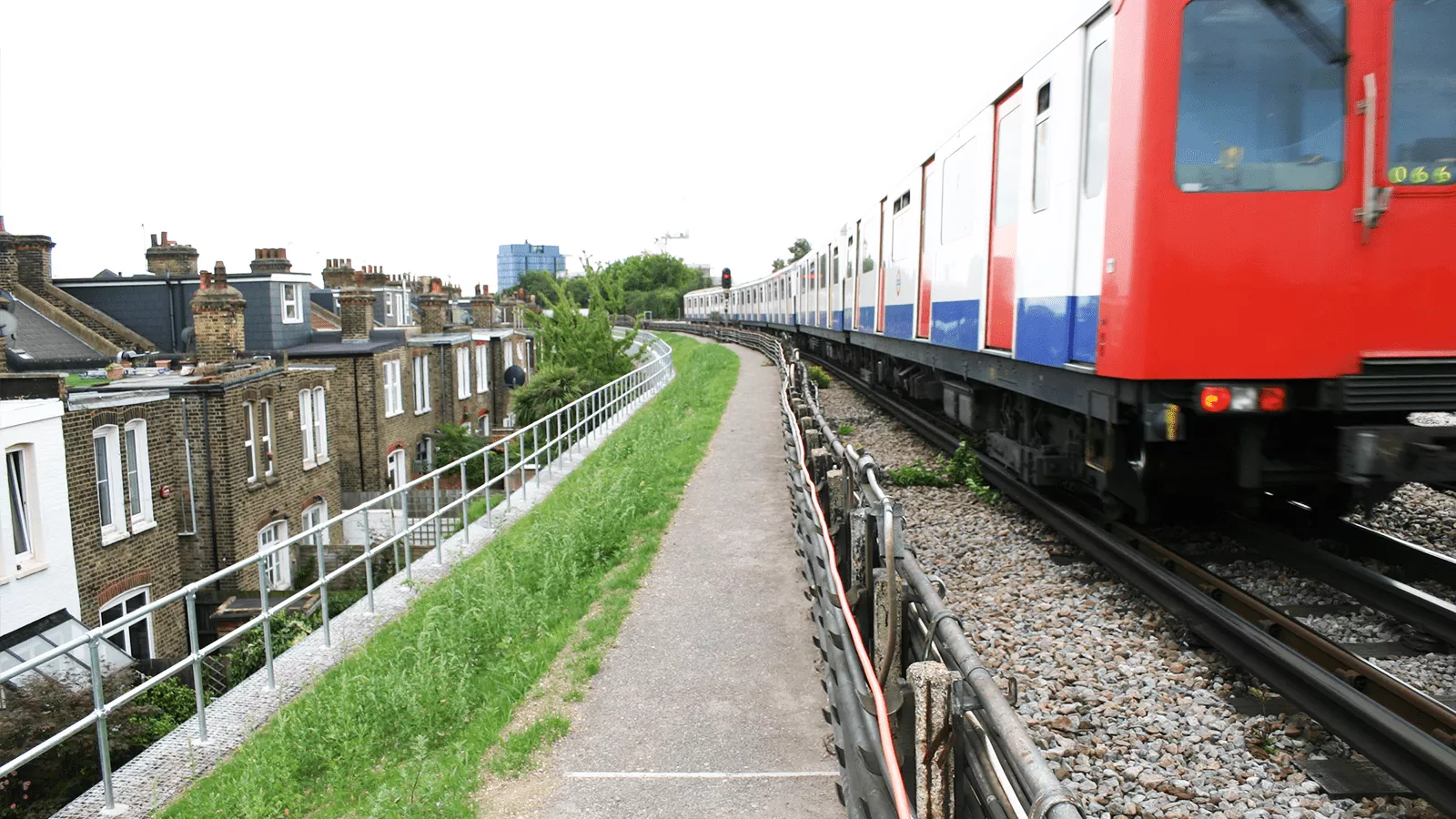 Rail construction